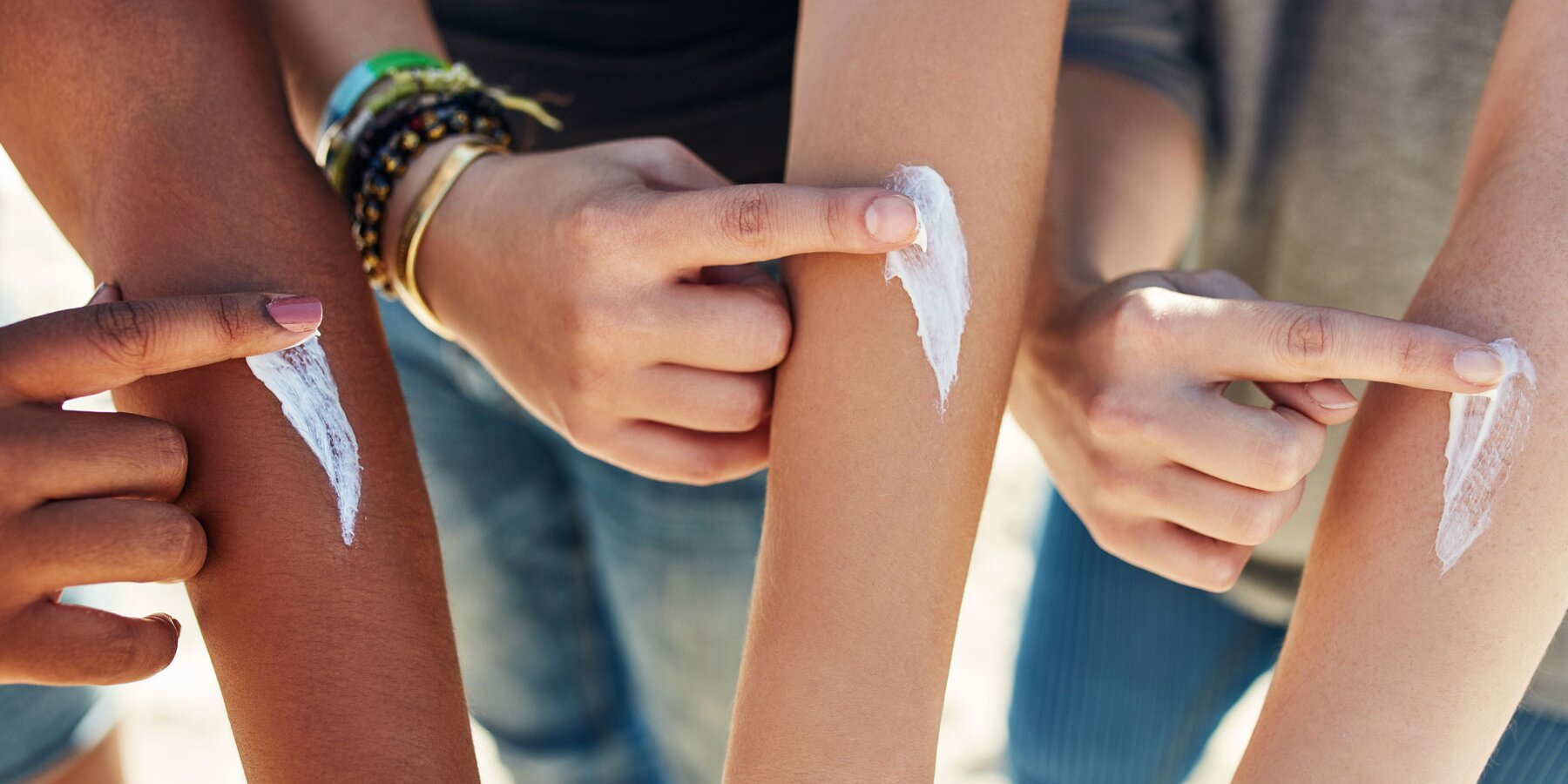 Sunscreen vs. Sunblock? 5 Nöz experts weigh in.